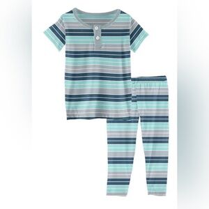 Kickee Pants short sleeve Henley pajama set in sport stripe size 8